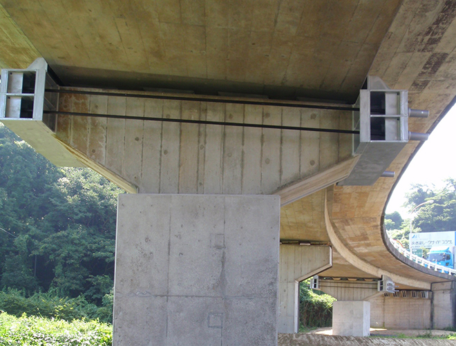 駒場橋耐震補強･落橋防止工事